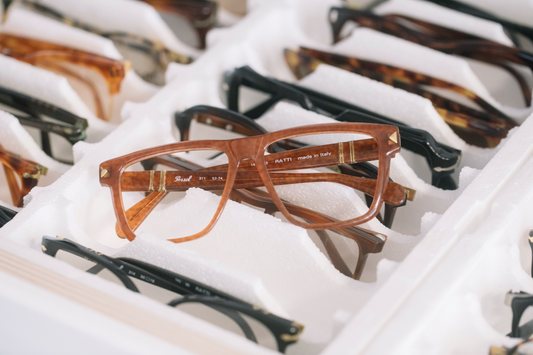RAY-BAN, DIOR E PERSOL: I BRAND DI OCCHIALI VINTAGE PIÙ RICERCATI AL MONDO!