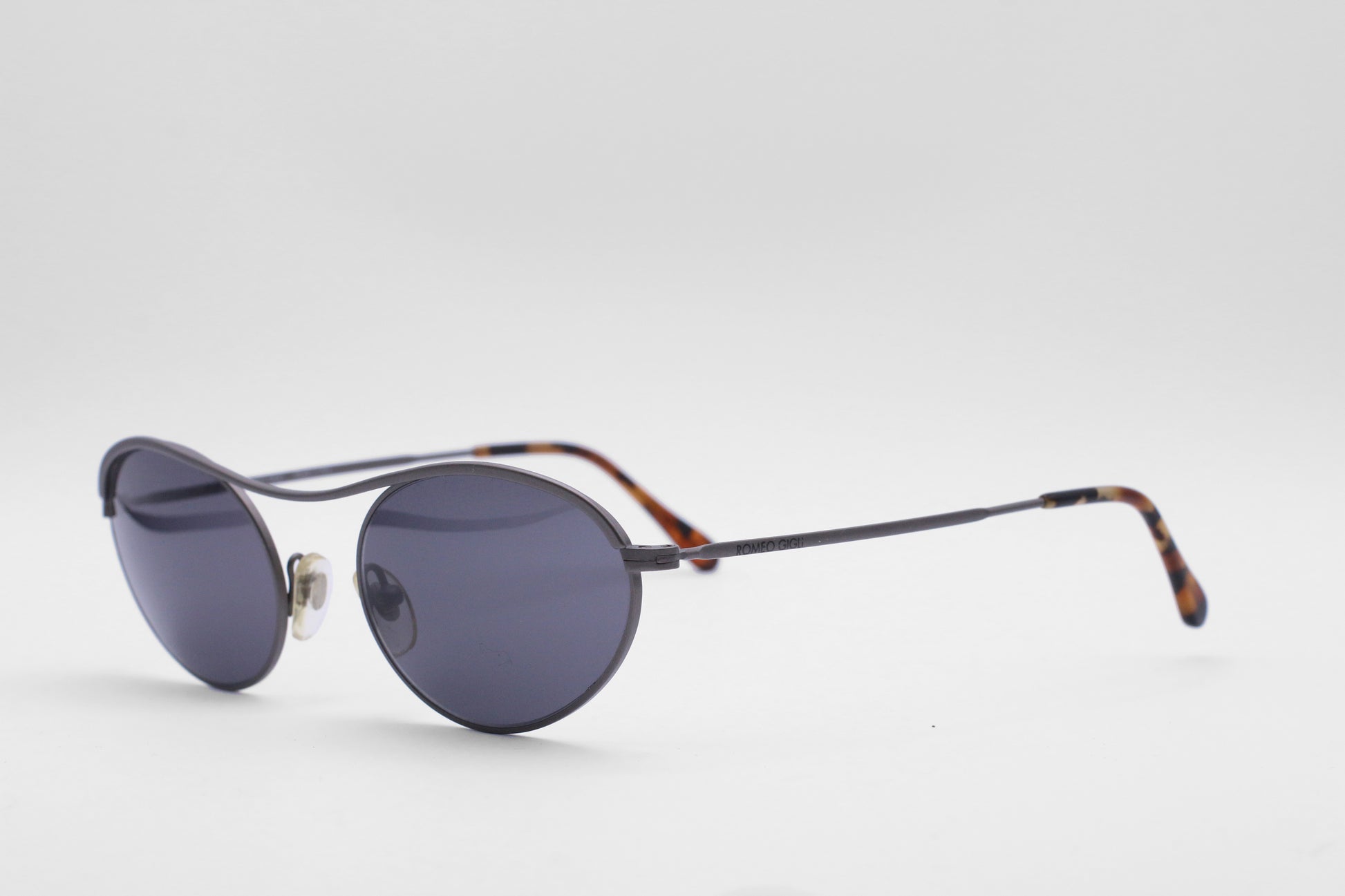 Occhiale da sole Romeo Gigli - RG 45 GUNS - Vintage Sunglasses Punti di Vista